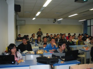 300px-全体会111117_2.jpg